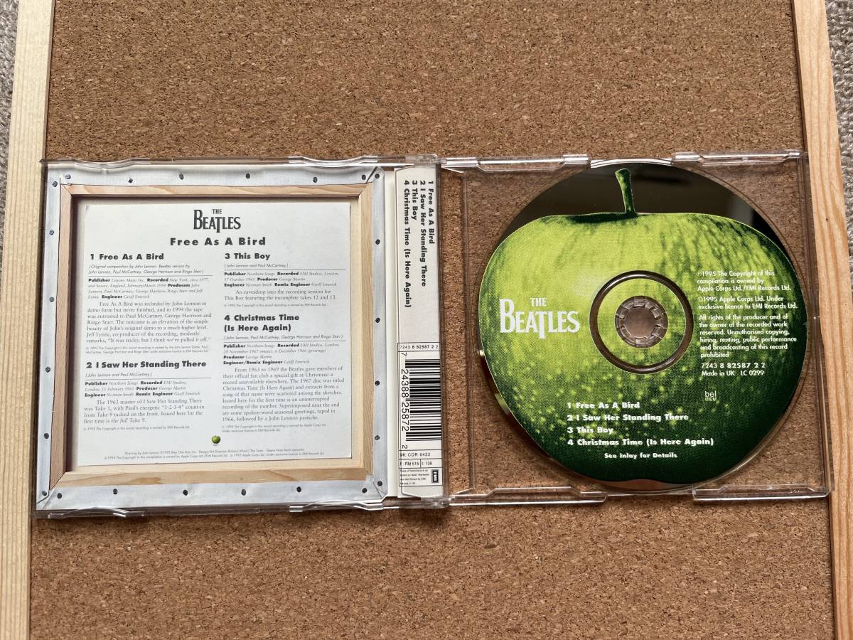 ザ ビートルズ The Beatles CDシングル Free As A Bird と Real Love 2 