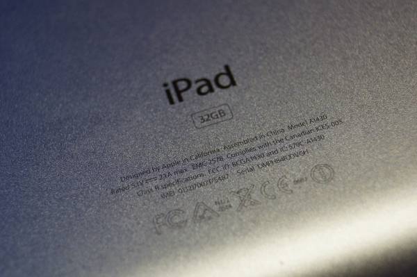 【送料無料】［中古］softbank iPad Wi-Fi+Cell 32GB(第3世代)_3