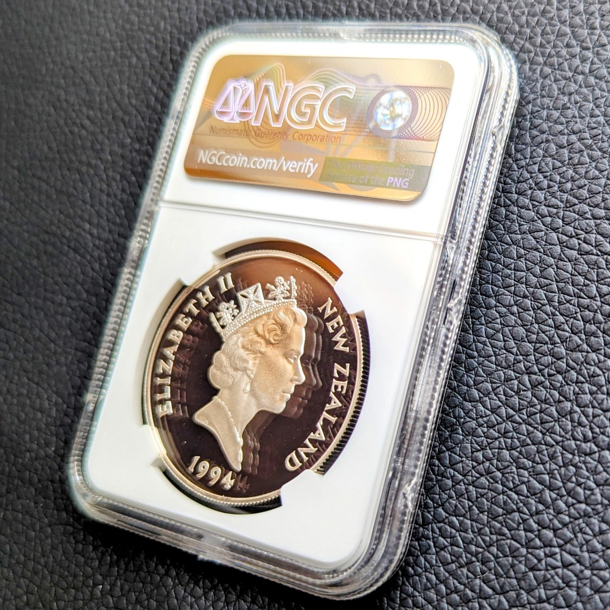1円スタート 世界に6枚 希少 銀貨 鑑定 1994年 ニュージーランド