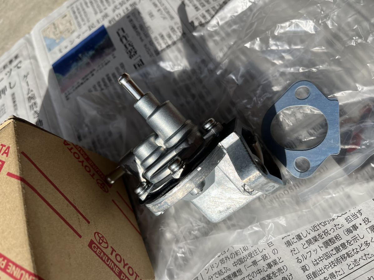 即決　新品　トヨタスポーツ800 ヨタハチ　パブリカ　700 800 UP10 UP20 燃料ポンプ　ヒューエルポンプ　ガソリンポンプ