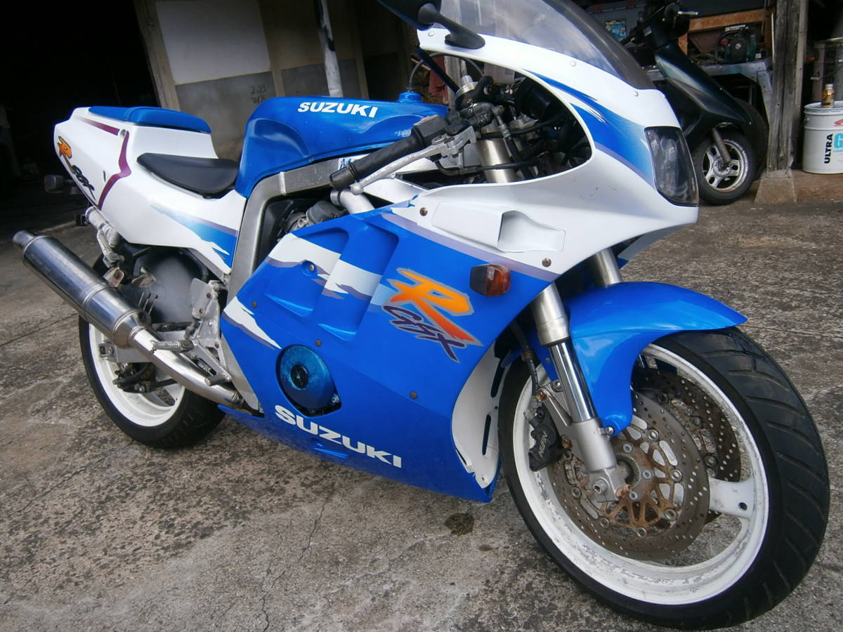 SUZUKI スズキ GSXーR400R GK76A 低走行 部品取り 書類、鍵付き GSX 