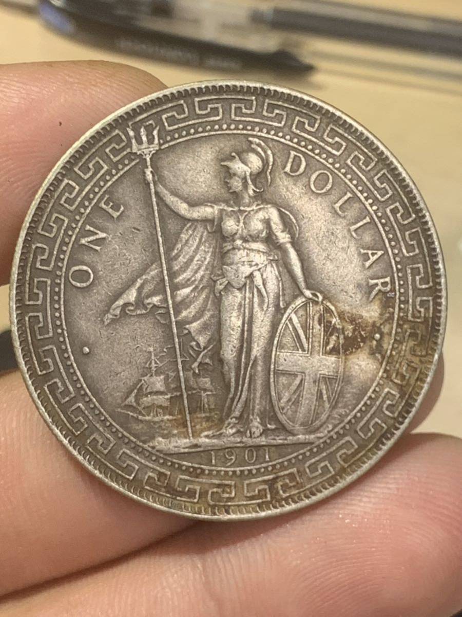 イギリス領 古銭 銀貨 香港 貿易銀 大型銀貨 中国 壹圓 古銭 銀貨 古銭