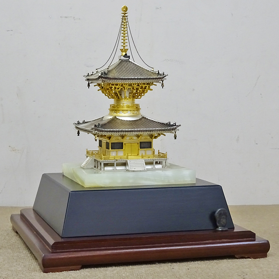銀製 古鏡作 国宝 備後尾道 浄土寺多宝塔 高さ25cm ガラスケース付 浄土寺