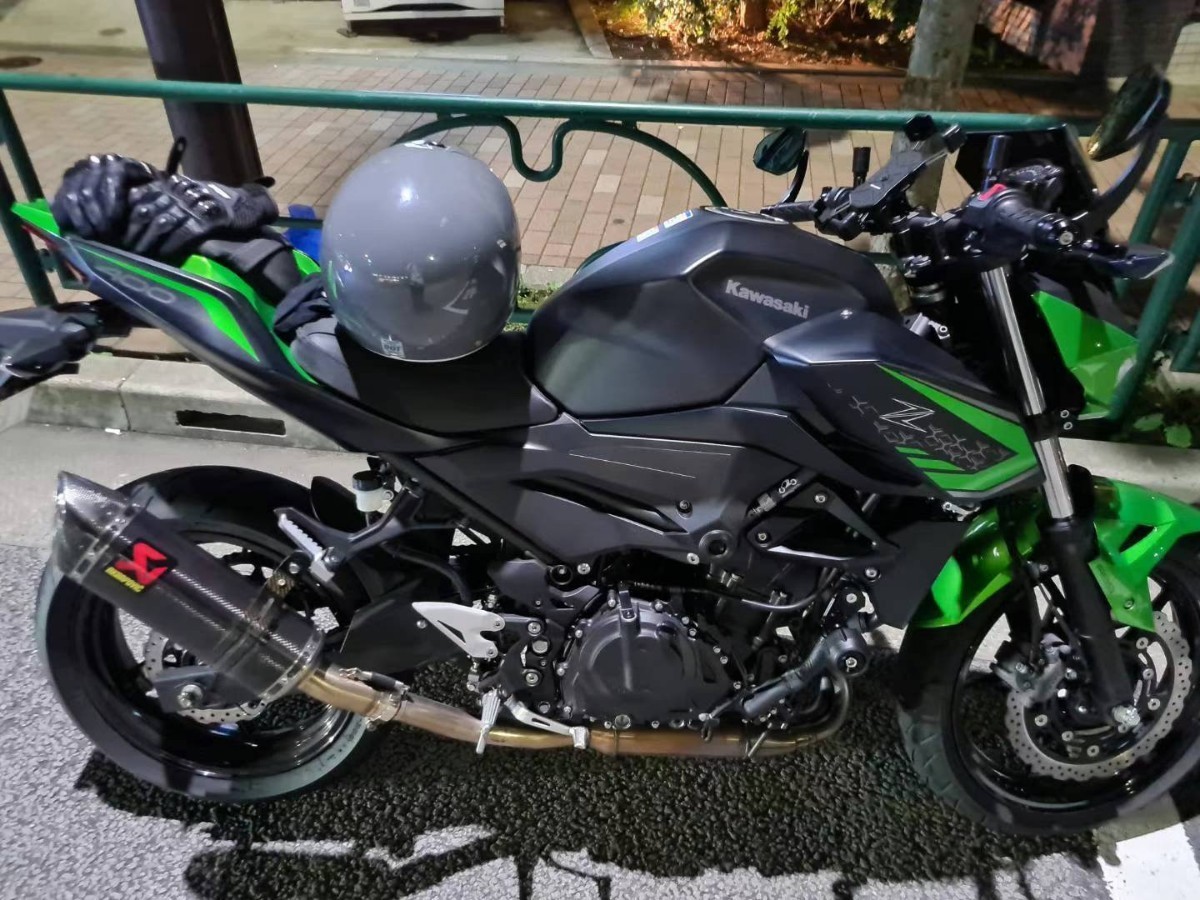 だい AKRAPOVIC アクラポビッチninja400 z400用