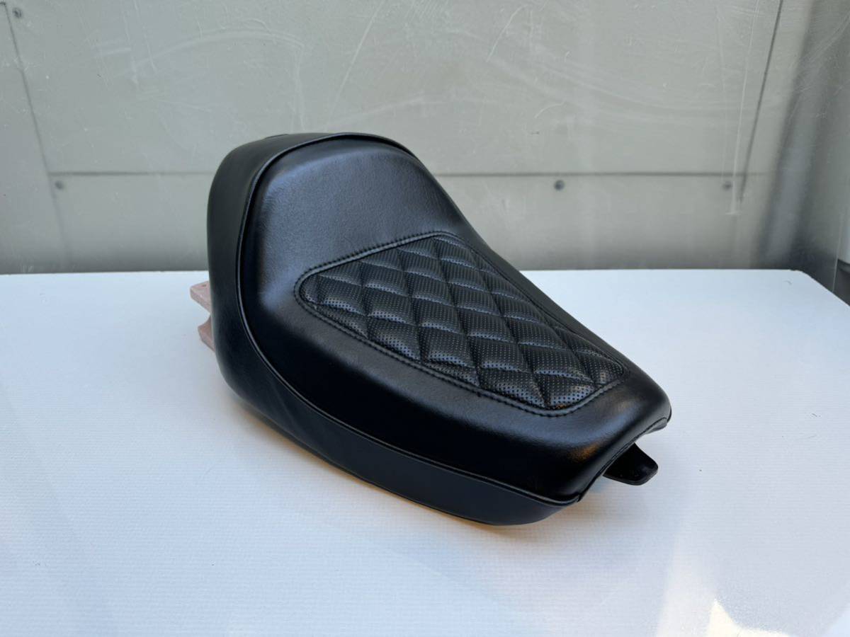 ハーレー　スポーツスターアイアン　純正シート 国内発送 新品 07〜 スポーツスター シート ノーマル純正タイプ