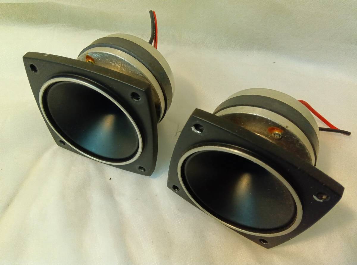 □ TRIO / T14-0013-15 □ 65mmホーン型ツイーター 左右ペア 音出しOK Pair