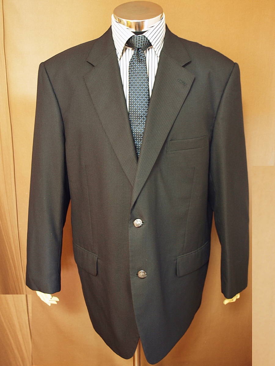 アジャスター付２ボタンス-ツ3L(約E7~K7)黒地x織り模様