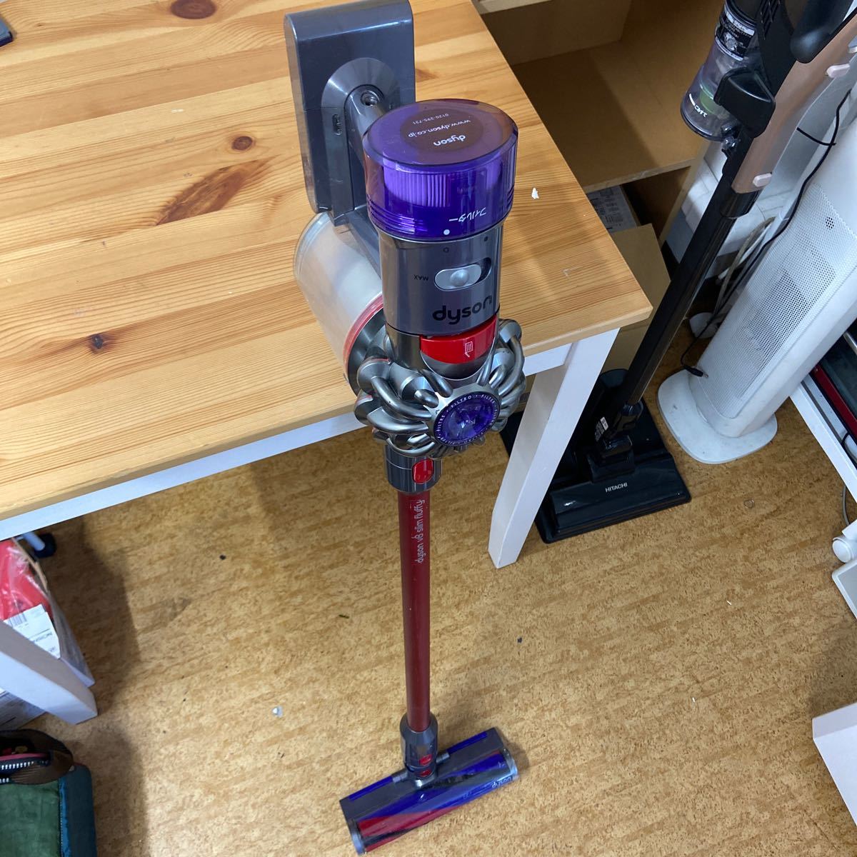 V8 Dyson Fluffy Slim Extra 掃除機 | EXT (SV10K |ダイソン公式 