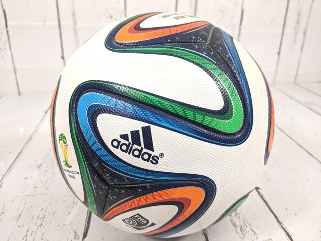 10yt165】ブラジルW杯壮行試合実使用球 サッカーボール adidas G89496