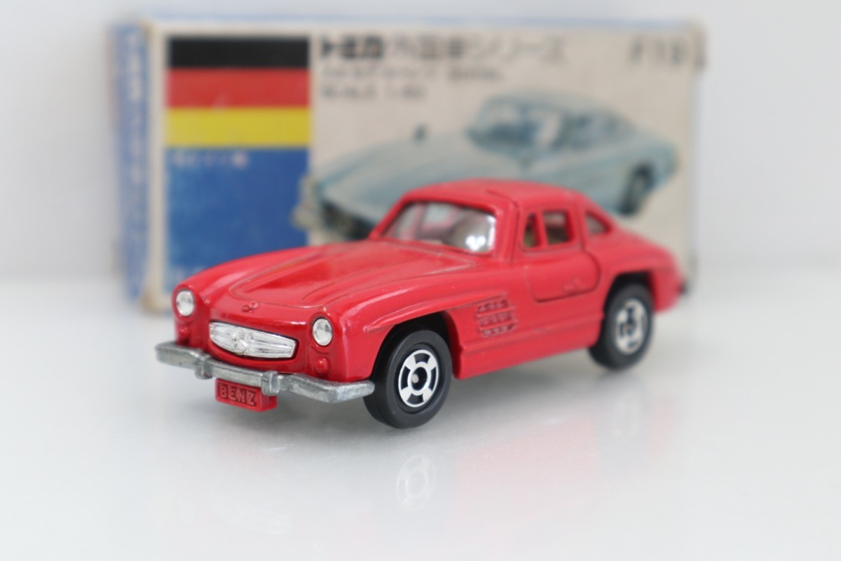 日本製 F19 メルセデス ベンツ 300SL 赤 レッド 青箱 トミカMercedes
