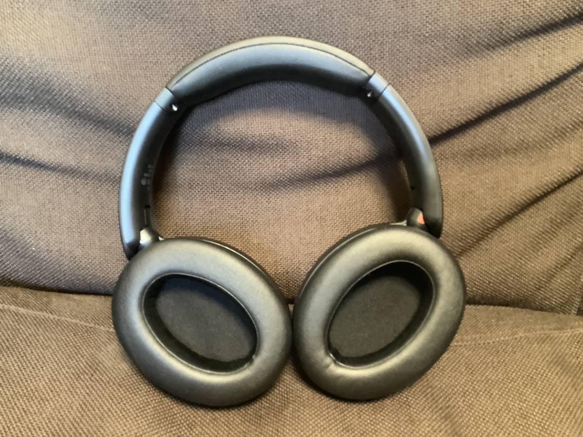 ほぼ新品 SONY ヘッドホン WH-XB910N 低重音 ブラック ワイヤレス