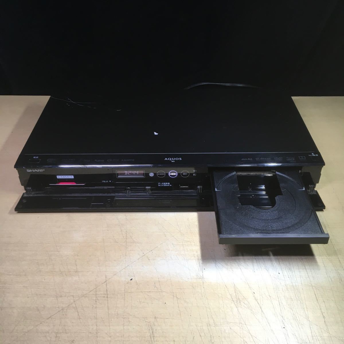 テレビ・映像機器 SHARP AQUOS BDレコーダー BD-W1800 2015年製 品