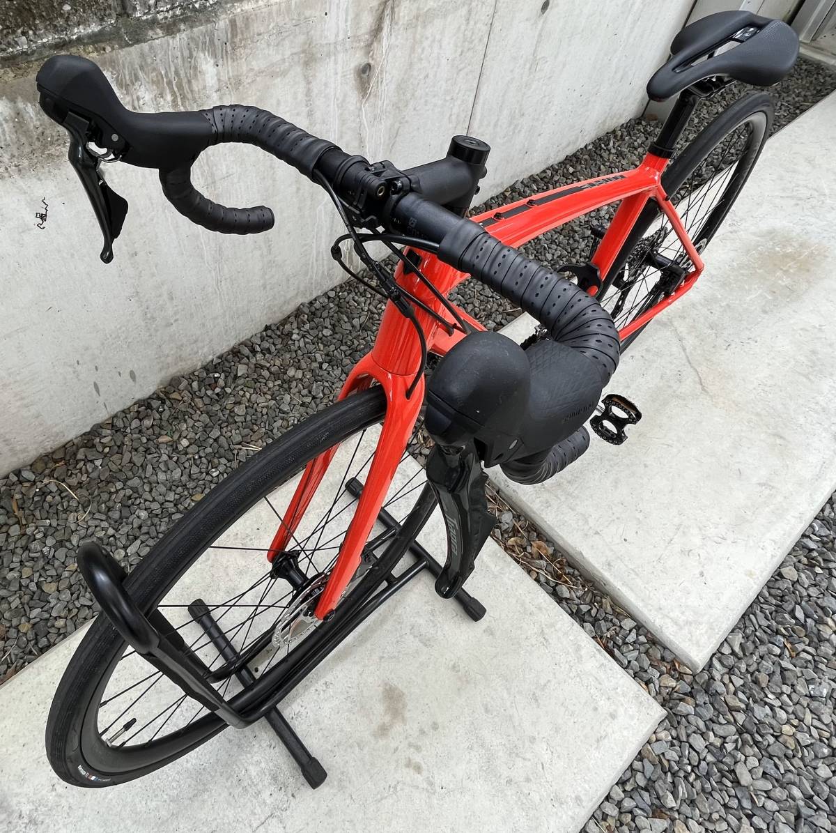 TREK トレック DOMANE AL4 DISC 2022年モデル サイズ52 超美品 使用 