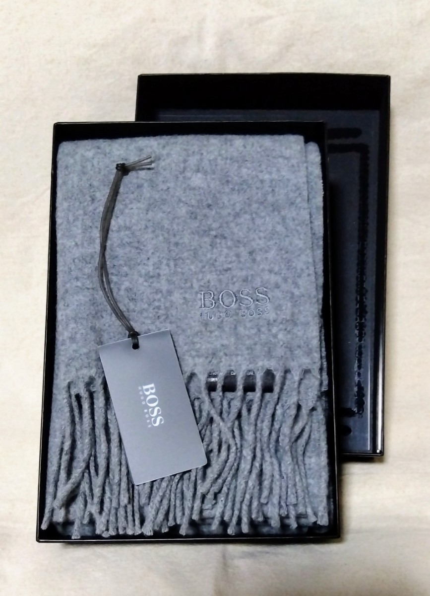 BOSS ボスブラック　マフラー　グレー　ANA機内販売〈未使用品〉HUGO BOSS ヒューゴボス