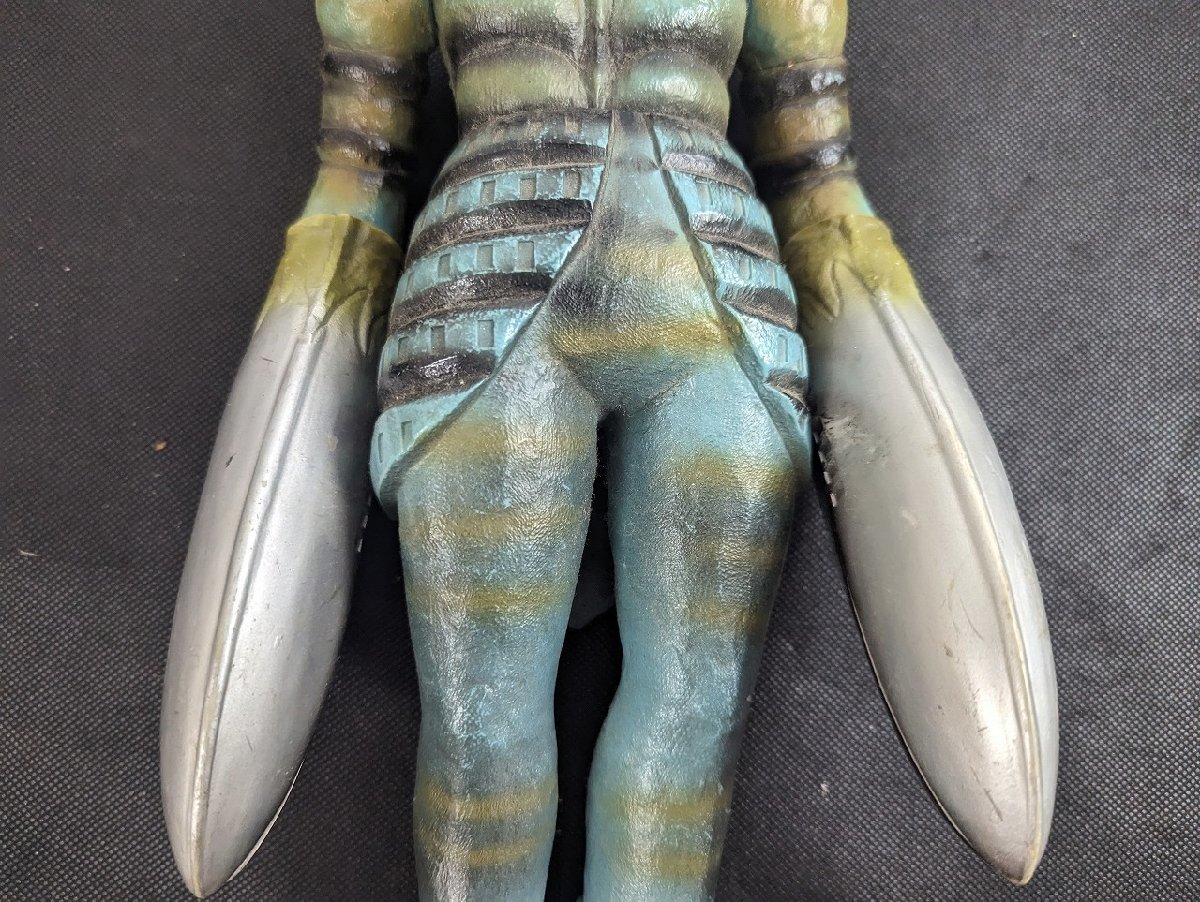 ◇M-690/当時物 バンダイ バルタン星人 ソフビ 1984年 全高約36.5cm