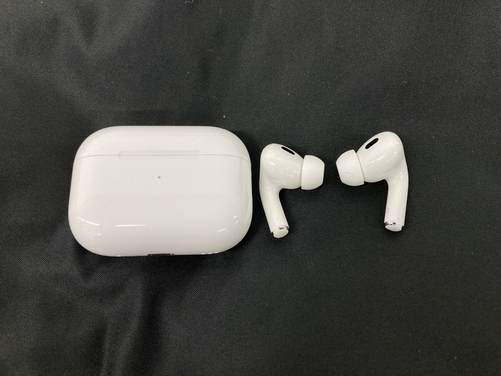 AirPods Pro　エアーポッズ プロ　A2698 / A2699 / A2700　通電〇　ペアリング解除済み【BKAH4009】
