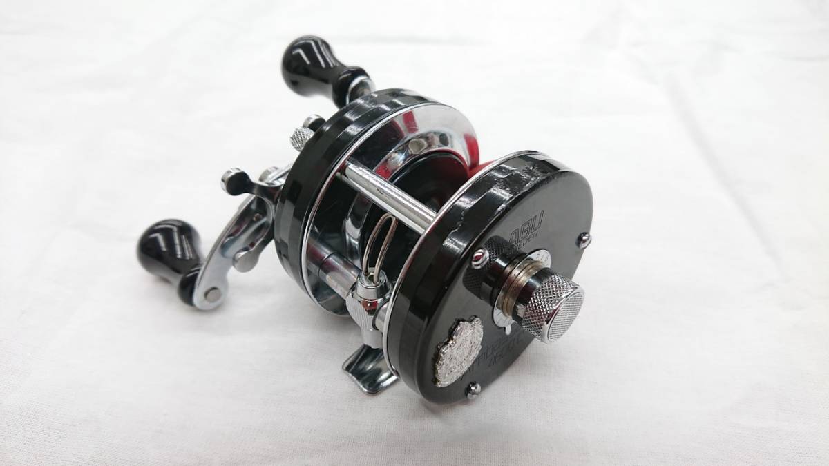 ABU Ambassadeur 4600C アブガルシア 赤ベロ