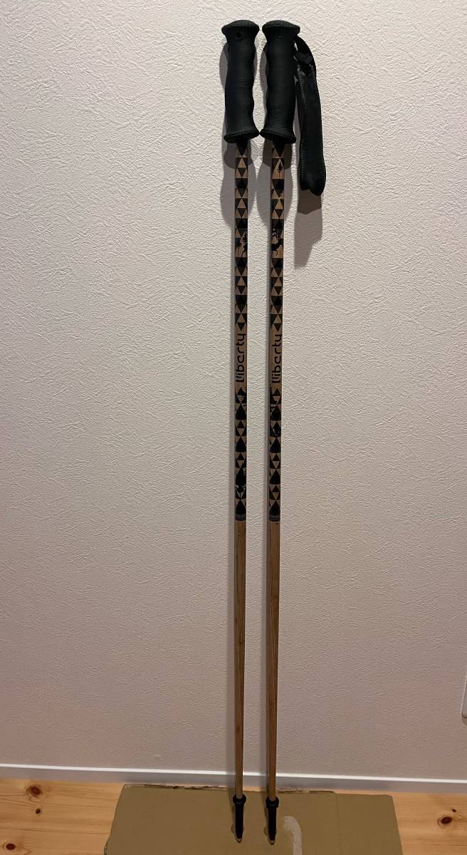 ★希少・展示品★Liberty SKI/バンブー風CARBONストック/125cm/スキー/リバティー/ポール