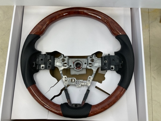 数量限定　新型　アトレー　RS　X　S700WS710W　新型カーゴ　700V 710V　ガングリップスポーツステアリング　茶ウッド調　茶木目　ハンドル