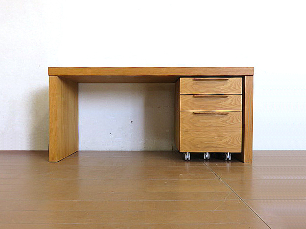 モデルルーム展示品 IDC大塚家具 タモ材 デスク＆ワゴンセット 学習机