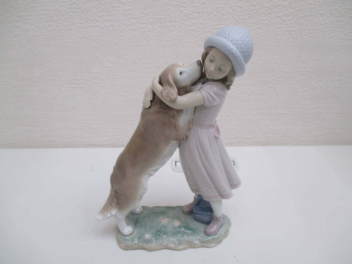 ブランド祭 リヤドロ ⑧ 待ってたよ 6903 LLADRO フィギュリン 女性 犬