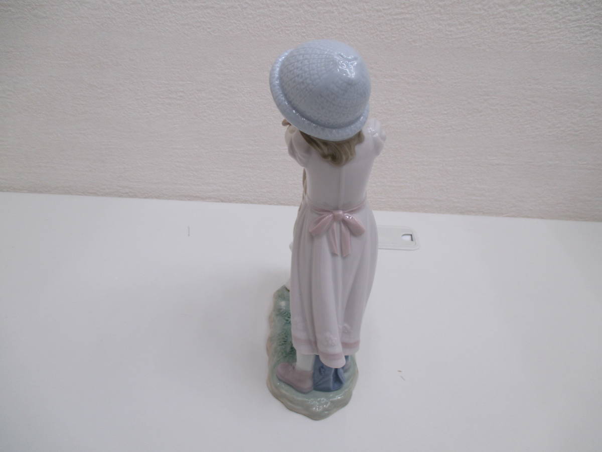 ブランド祭 リヤドロ ⑧ 待ってたよ 6903 LLADRO フィギュリン 女性 犬