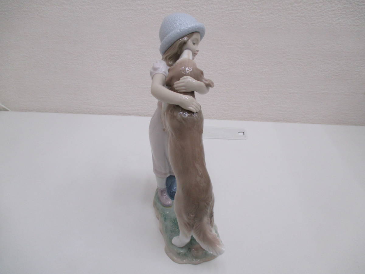 ブランド祭 リヤドロ ⑧ 待ってたよ 6903 LLADRO フィギュリン 女性 犬