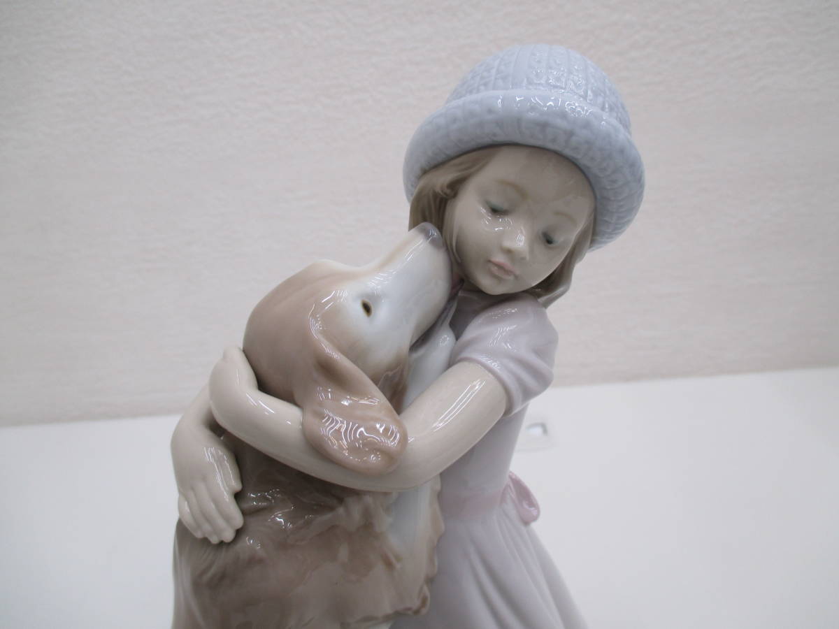 ブランド祭 リヤドロ ⑧ 待ってたよ 6903 LLADRO フィギュリン 女性 犬