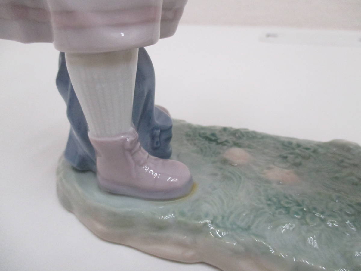 ブランド祭 リヤドロ ⑧ 待ってたよ 6903 LLADRO フィギュリン 女性 犬