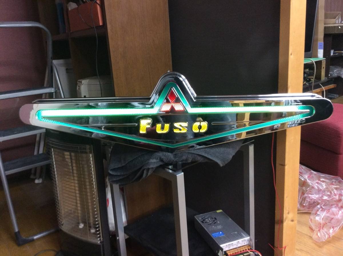 ☆フソウ、FUSO☆大型バスマーク、デコトラ☆B品☆ バスマーク FUSO 