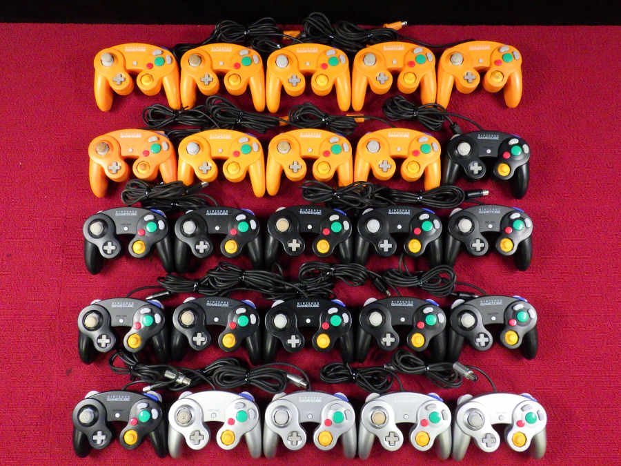 NINTENDO ゲームキューブ コントローラー 50個セット ニンテンドー GC用 まとめ売り ＊ジャンク品【GH】