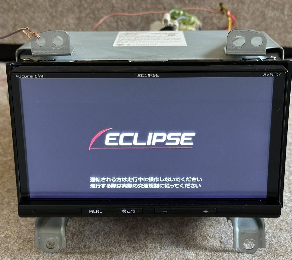 ECLIPSE イクリプス AVN-R7 Bluetooth USB メモリーナビ 地図データ