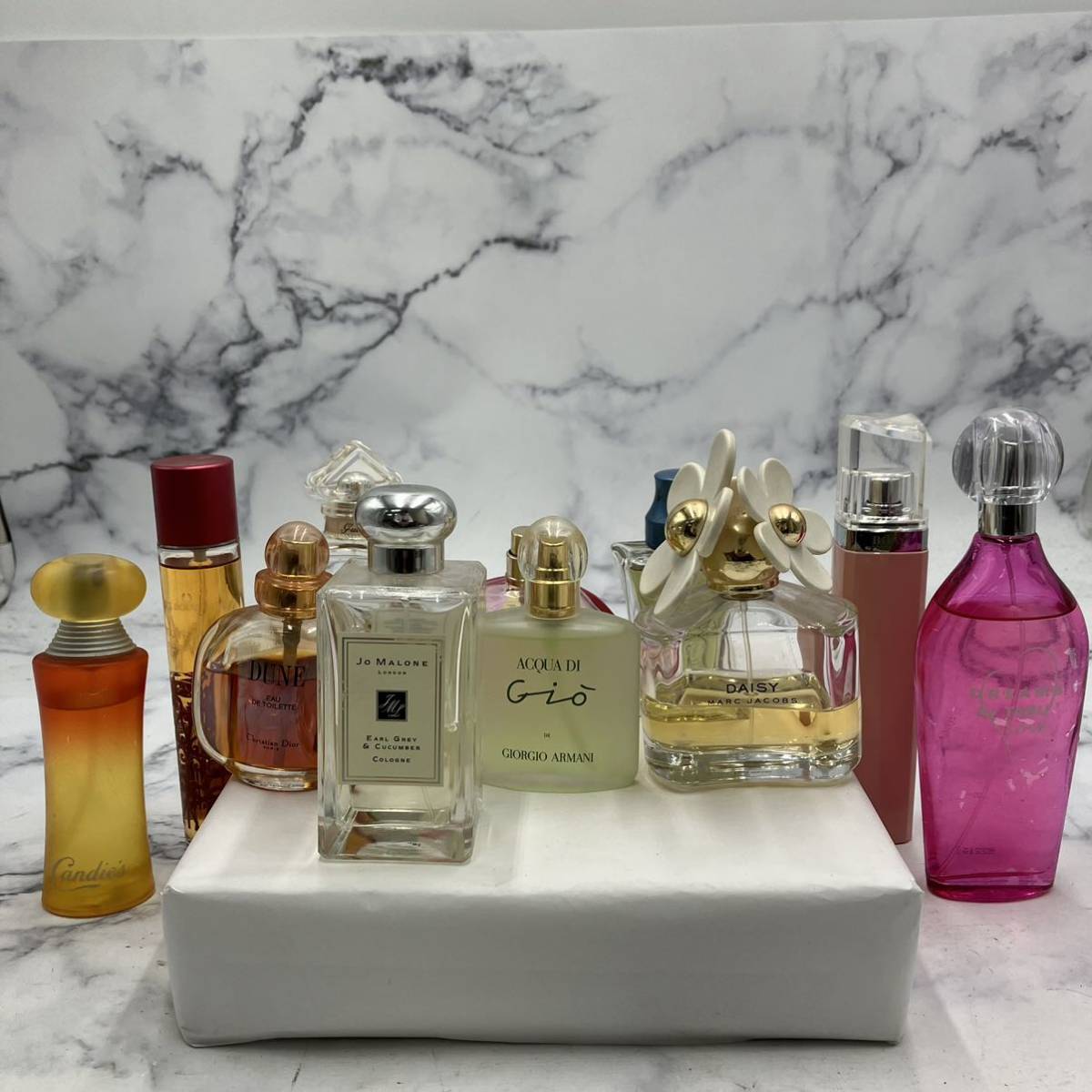 最新作，送料無料 ブランド香水12点まとめセット ジョーマローン アルマーニ ゲラン クリスチャンディオール etc...レディース(クリスチャン･ディオール)｜売買されたオークション情報、yahooの商品情報をア クリスチャン･ディオール