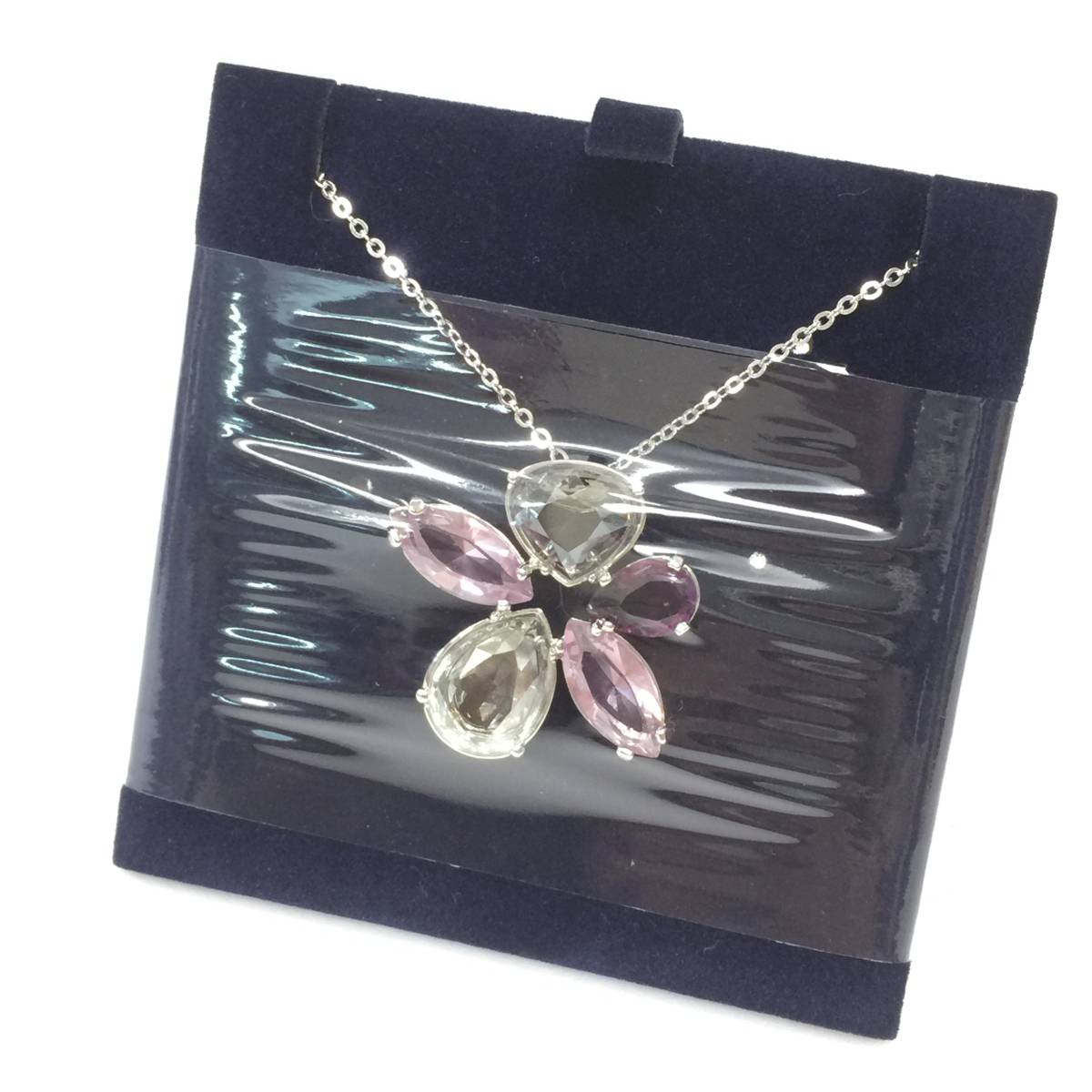 208 未使用 Swarovski スワロフスキー Heritage ヘリテイジ ペンダント 