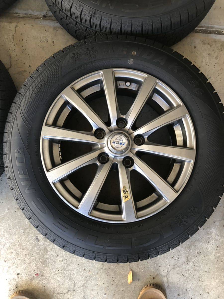 バリ山です。日産C27 セレナで使用 スタッドレス KENDA 195/65 R15 