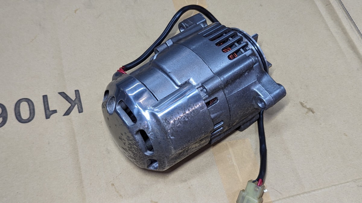 ゼファー1100 オルタネーター　カワサキ　純正　ZEPHYR レギュレーター　ジェネレーター