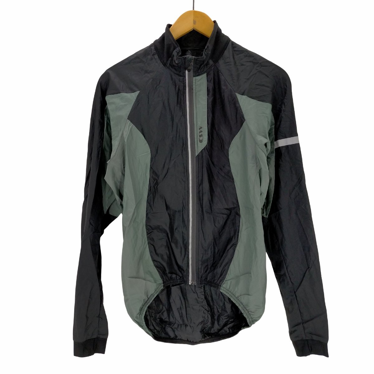USED古着(ユーズドフルギ) CAMPAGNOLO SPORTSWEAR クロアチア製 ジップア 中古 古着 0429