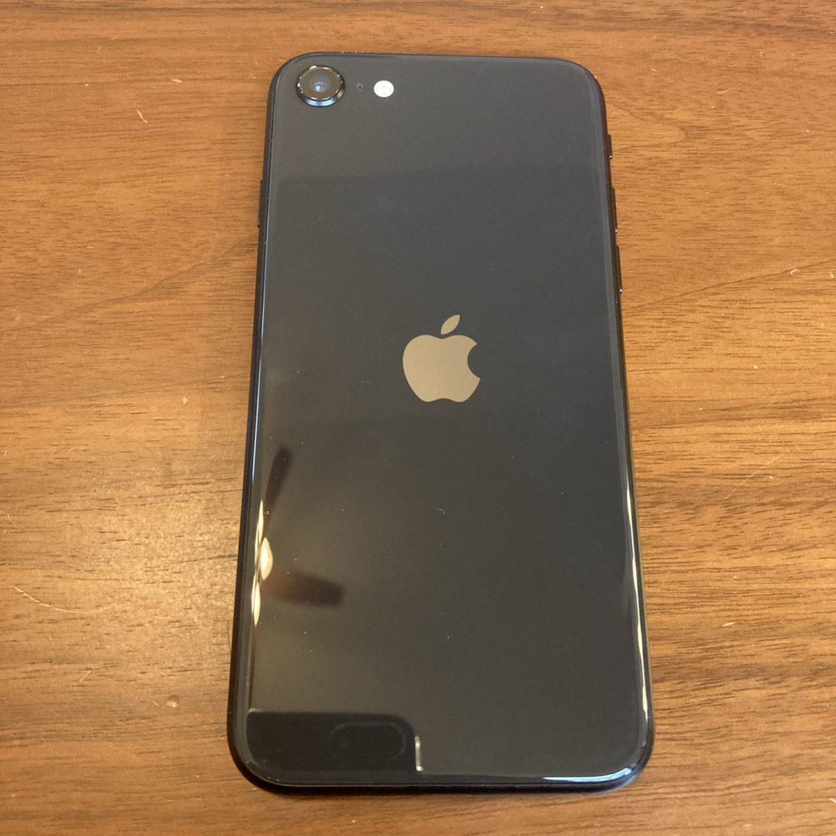 iPhoneSE 第二世代 第2世代 SIMフリー 64GB バッテリー容量77