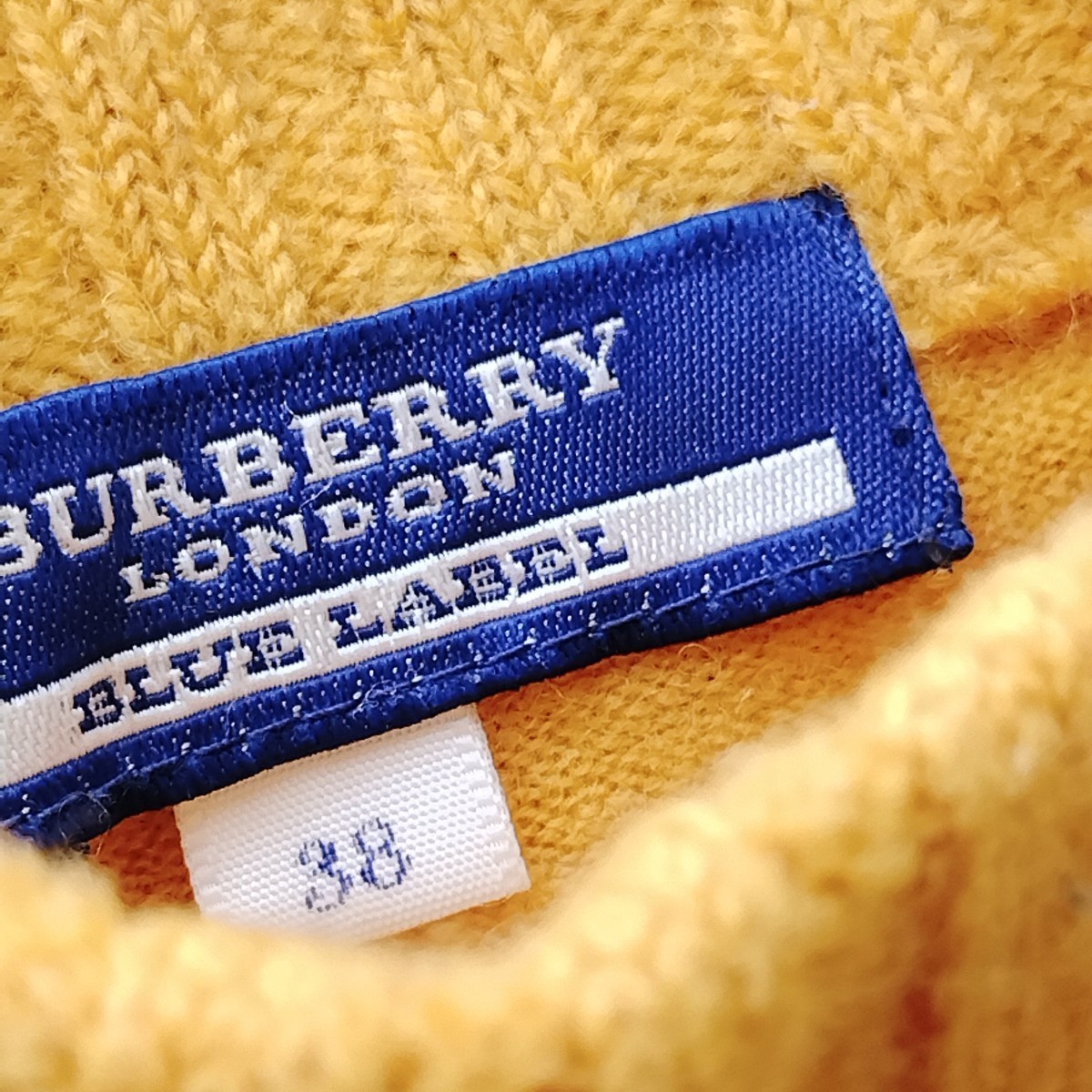 バーバリー BURBERRY ブルーレーベル REDホース刺繍 ウールニット 