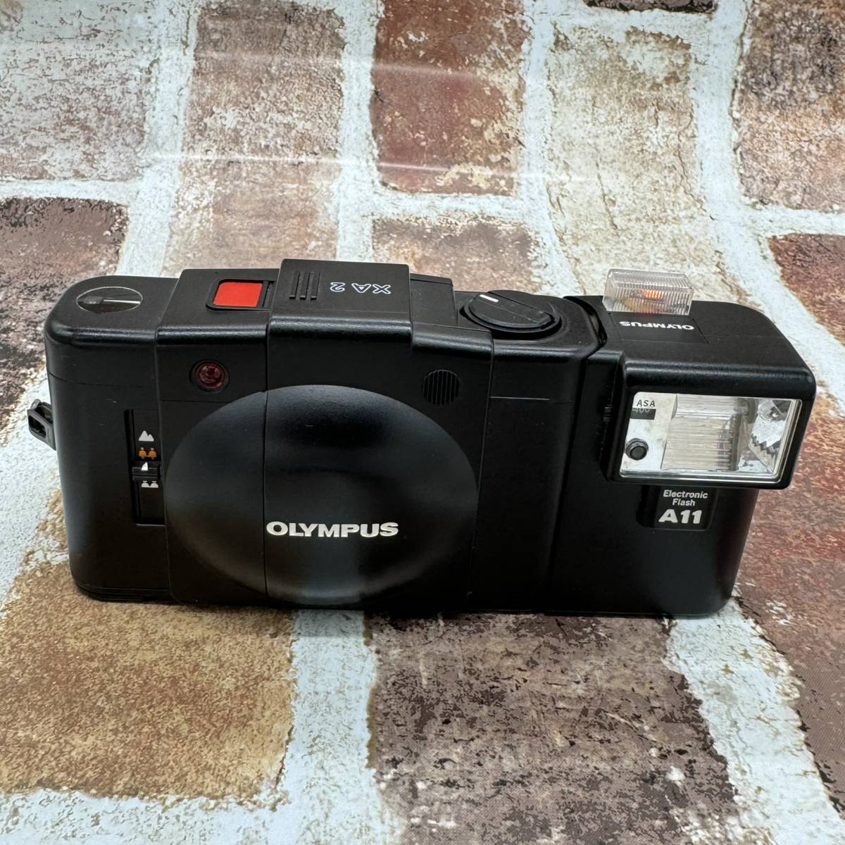 全国無料，100%新品 1円スタート！ OLYMPUS XA2 オリンパス コンパクト フィルムカメラ A11フラッシュ付き