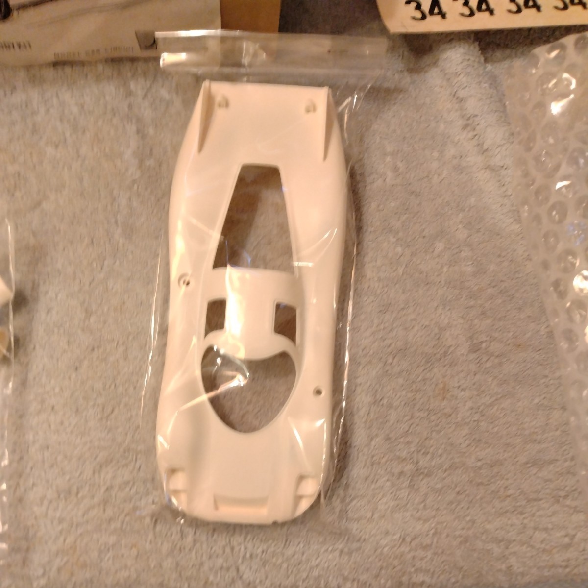 MODENA製908lスロットボディー24分の1ウインド類無し ボディ レーシングカー ポルシェ