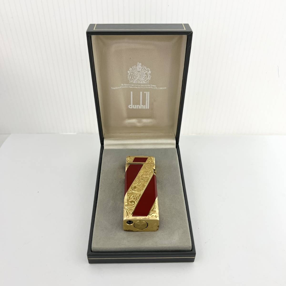 14048/ dunhill ダンヒル ローラーガスライター ゴールド 金 喫煙具 ケース付き