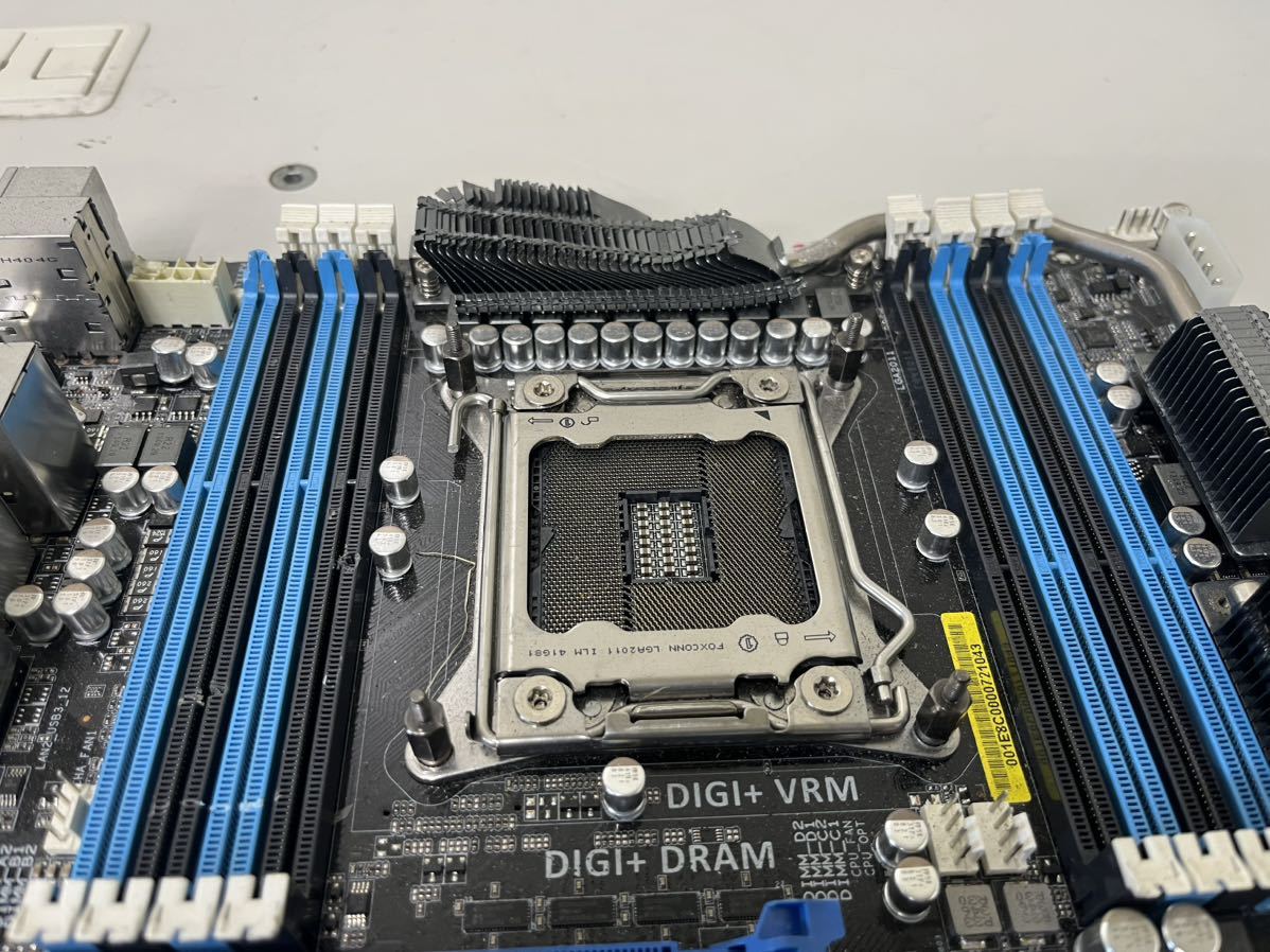 16. マザーボード ASUS P9X79 WS ASUS WS P9X79-E Socket 1x 3960X