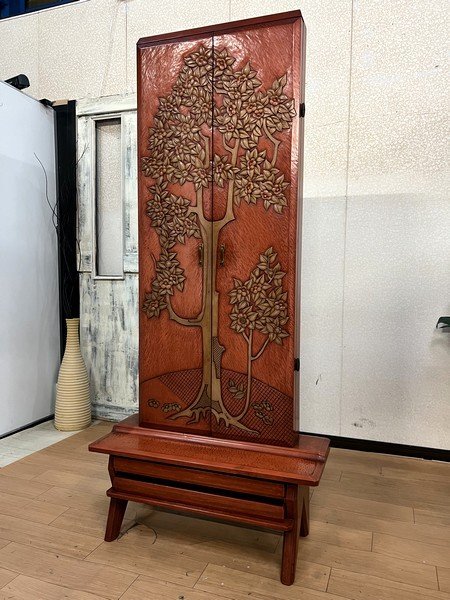 鎌倉彫鏡台　三面鏡 Ψ骨董品【 三面鏡 / 彫刻 伝統工芸品 朱色 漆塗り 姿見 和家具 和室