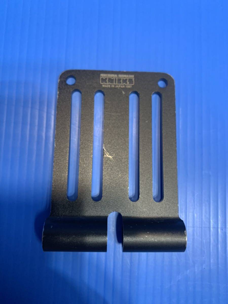  ②KNICKS ニックス ALU-15-B ブラック アルミ削り出しベルトループ 一部削り出し(腰袋、工具ホルダー)｜売買されたオークション情報、yahooの商品情報をアーカイブ公開 - オークファン 腰袋、工具ホルダー