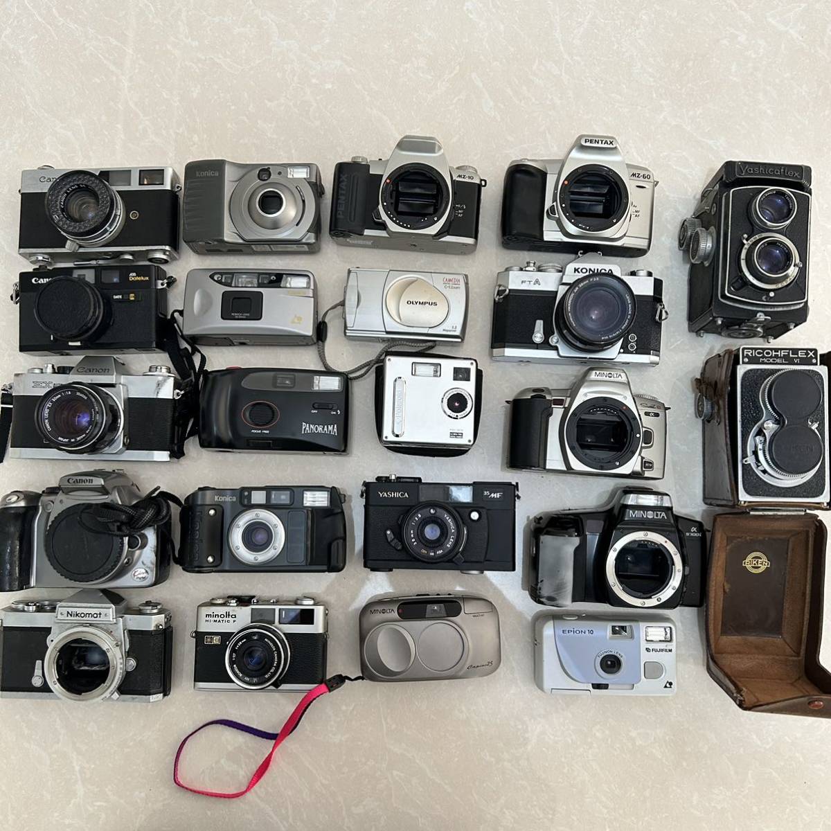 BEF 0616.5-2a1円~ 1円~ フィルムカメラ 二眼レフ Canon MINOLTA OLYMPUS