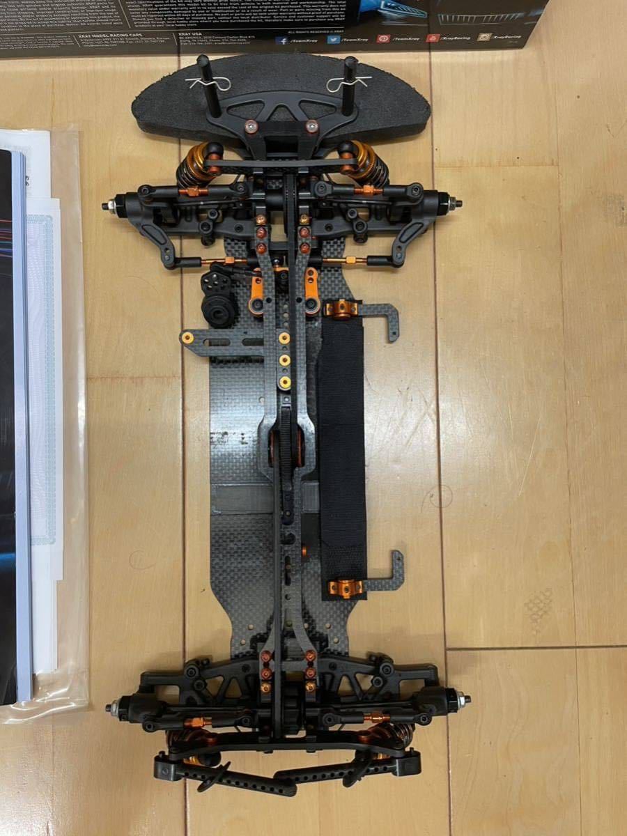 XRAY T4 2020 メインシャーシ 2.2㎜ 艶あり平織カーボン 日本製 蕨山