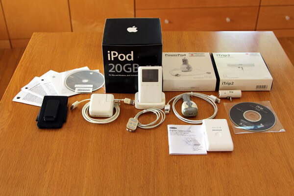 iPod 第3世代 M9244J/A 20GB バッテリー交換済 おまけiTrip他(iPod本体 
