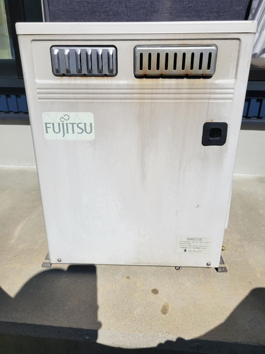 FUJITSU 富士通☆HOTMAN ホットマン 温水ルームヒーター 室外機 KB