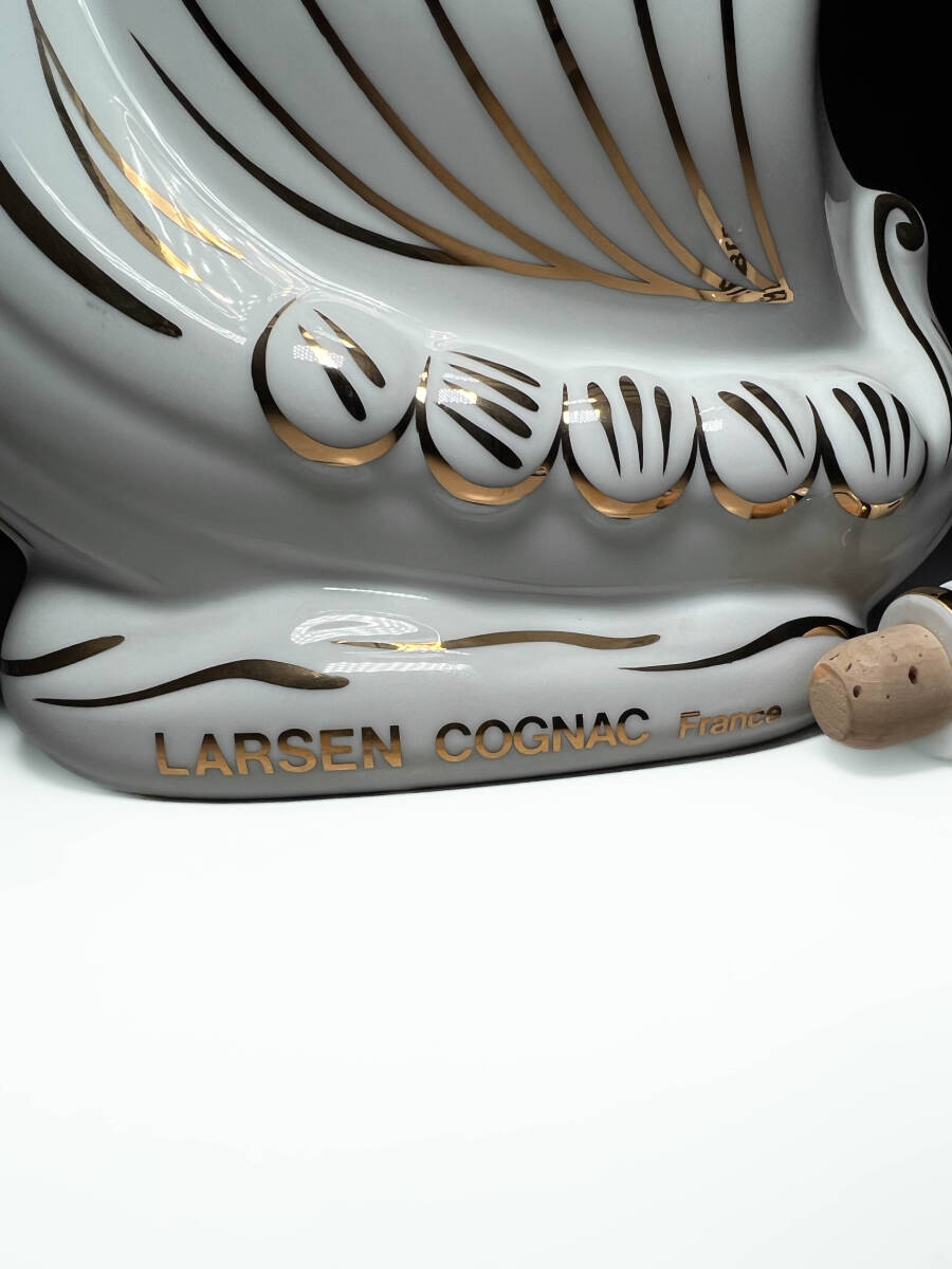 □古い LARSEN INVINCIBLE ラーセン インビンシブル COGNAC コニャック